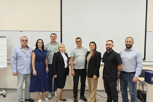 Итоги заседания Комитета по здравоохранению: акцент на здоровье членов Клуба директоров, членов их семей и сотрудников. 