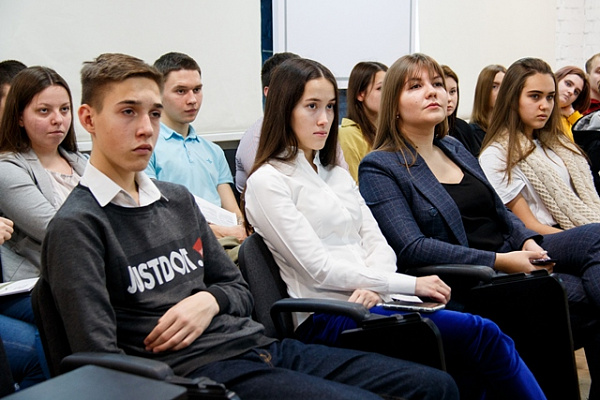 Участие в федеральном проекте "Диалог на равных"