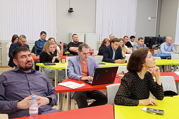 Открытая защита выпускных работ слушателей Школы директоров (МВА)